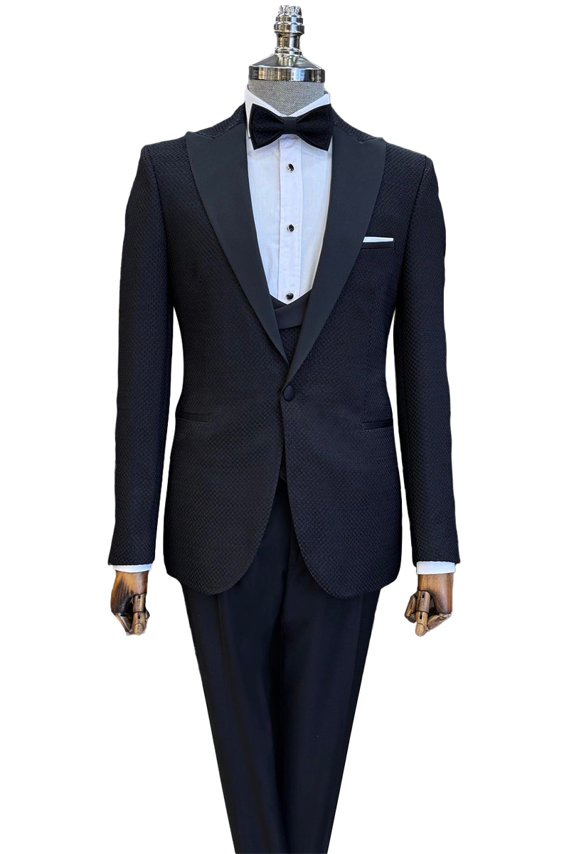 Taviano Three Piece Suit