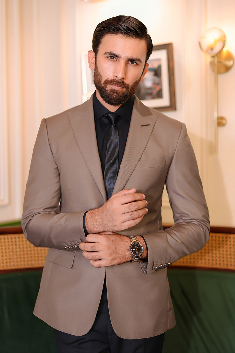 Dominic Blazer