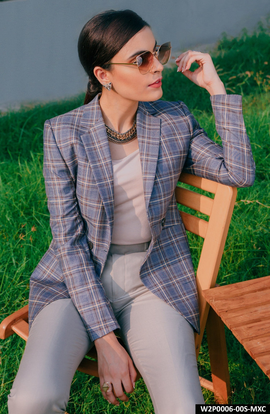 Mabilia Two Piece Suit