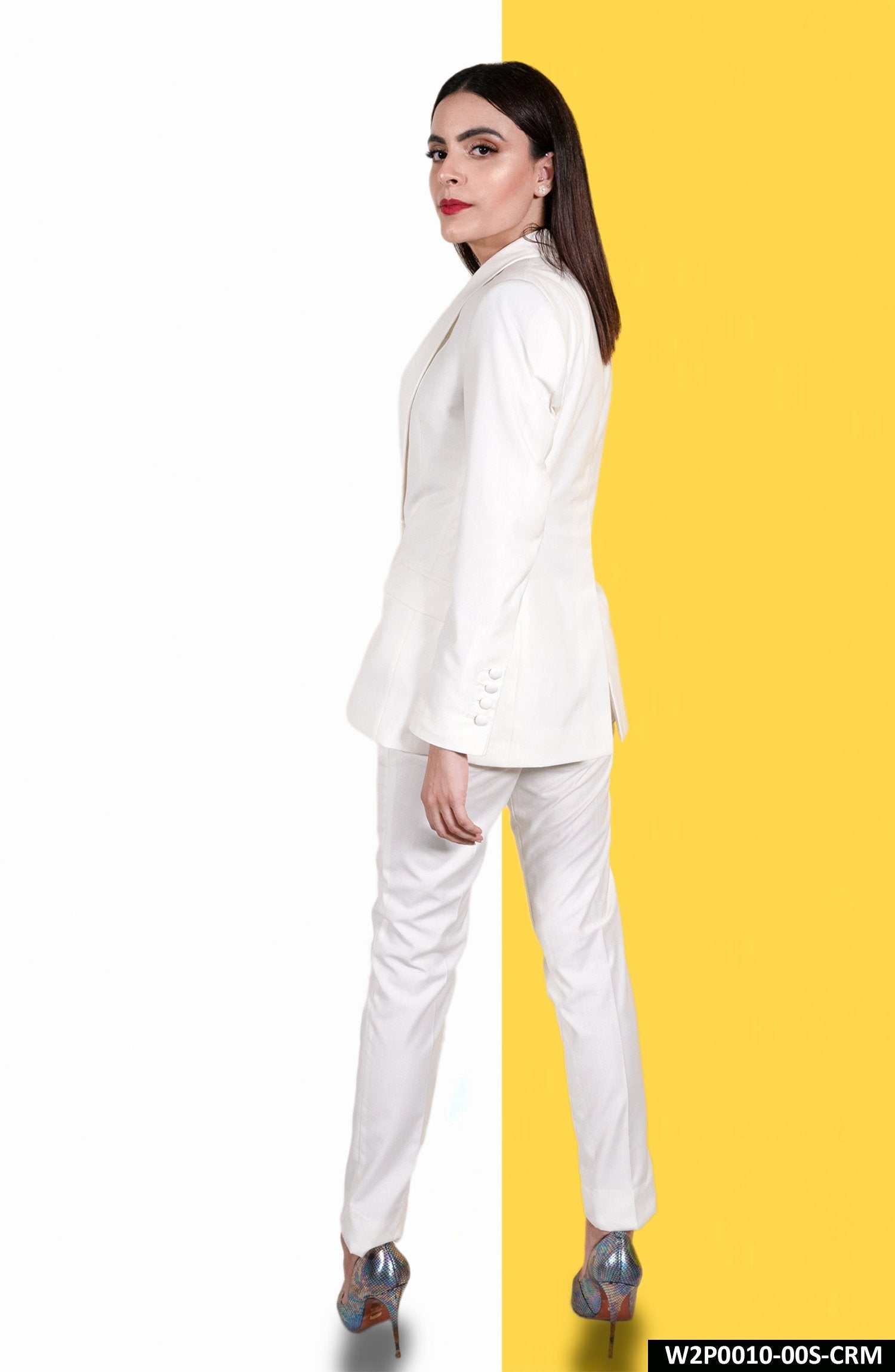 Avena Two Piece Suit