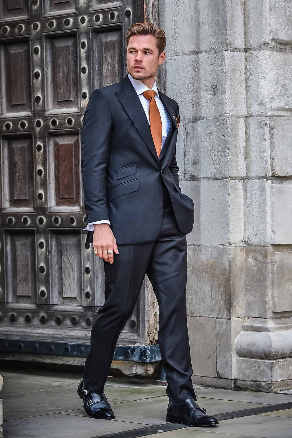Mael Three Piece Suit
